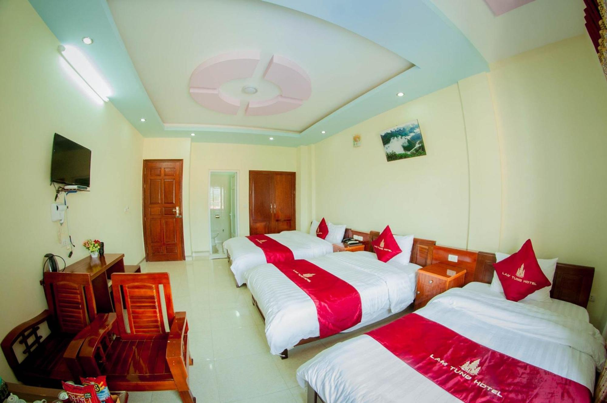 Lam Tung Hotel Dong Van - By Bay Luxury מראה חיצוני תמונה