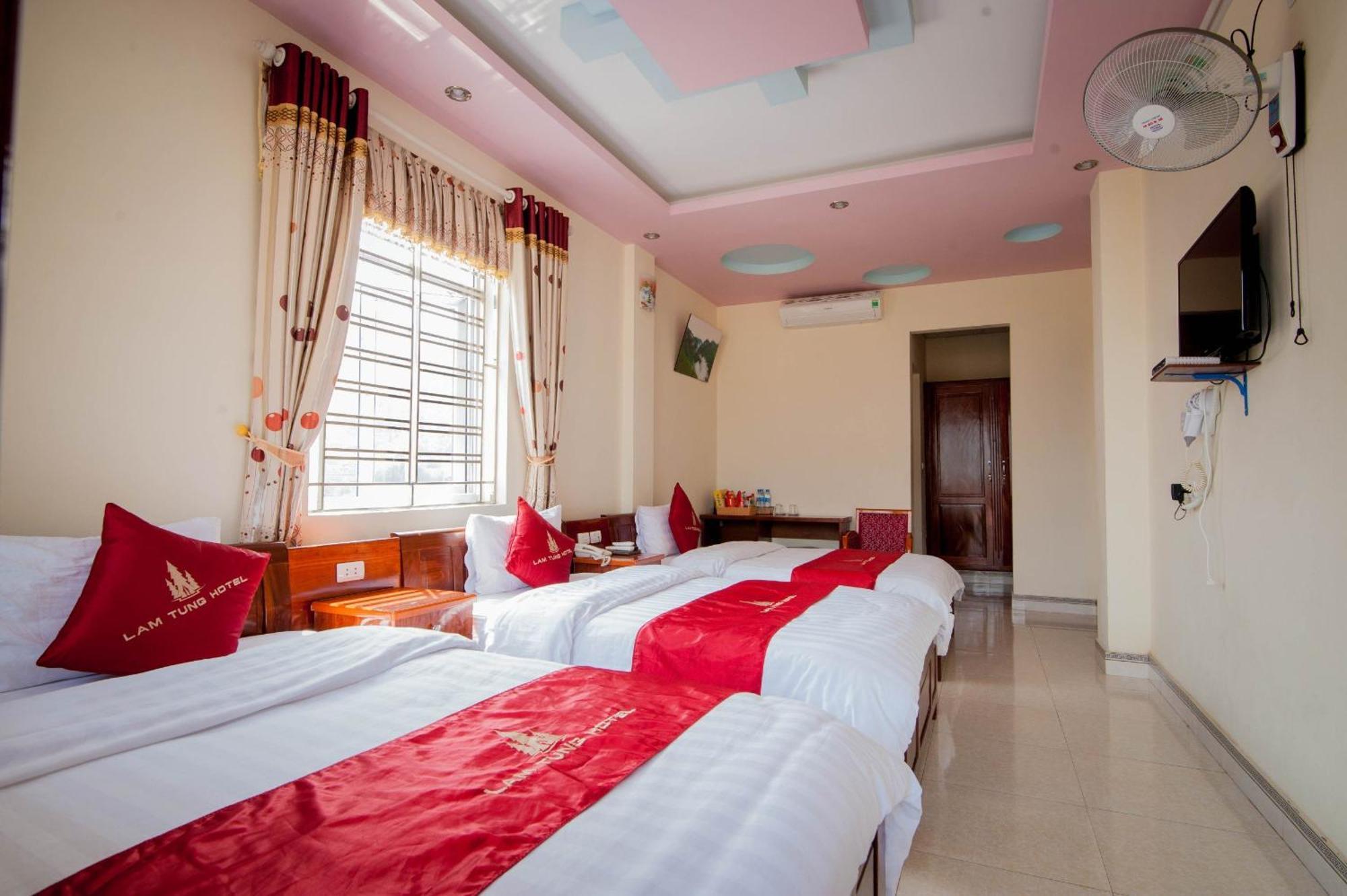 Lam Tung Hotel Dong Van - By Bay Luxury מראה חיצוני תמונה